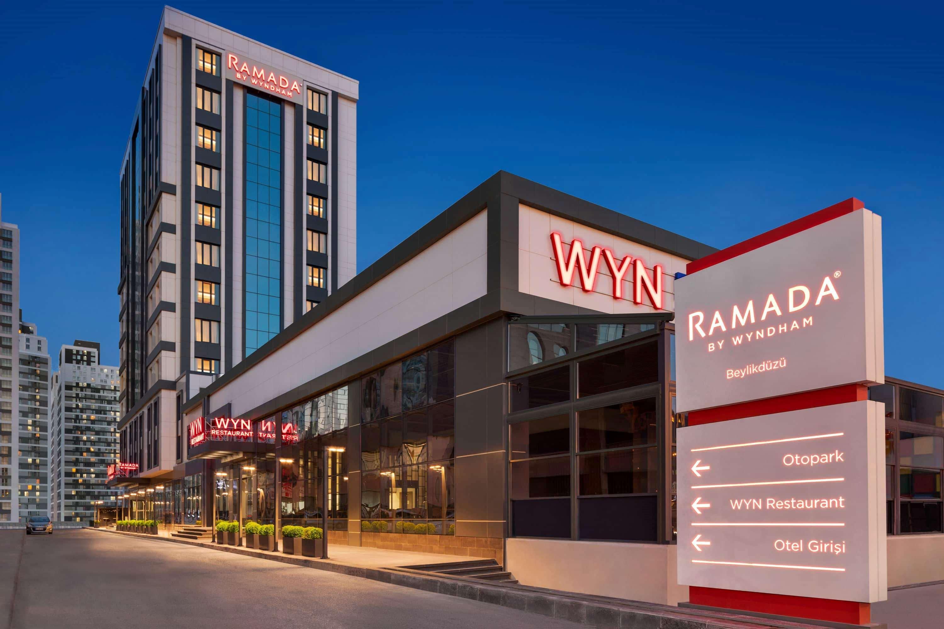 Ramada By Wyndham Beylikduzu Hotel Istanbul Exterior photo