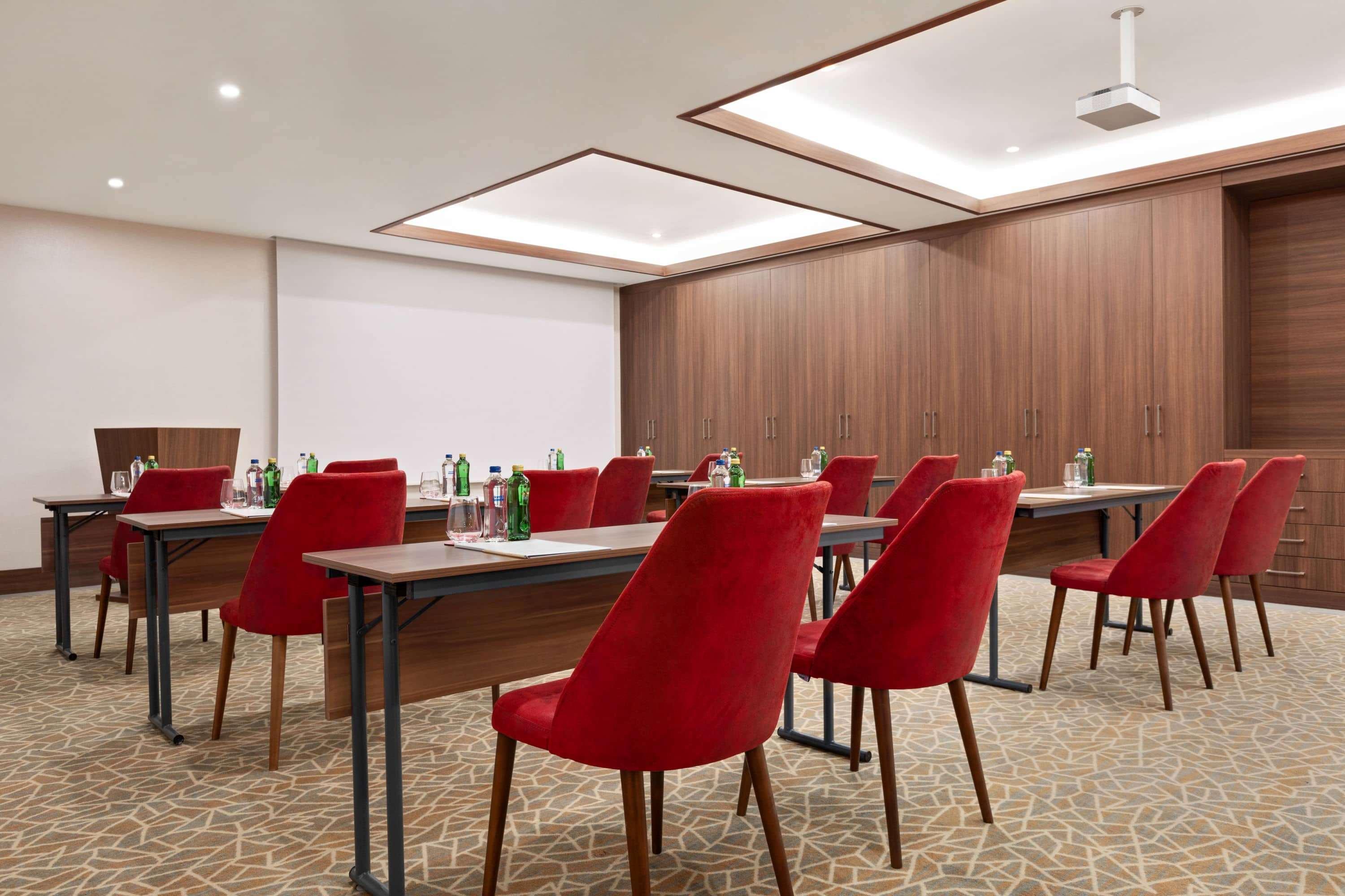 Ramada By Wyndham Beylikduzu Hotel Istanbul Exterior photo