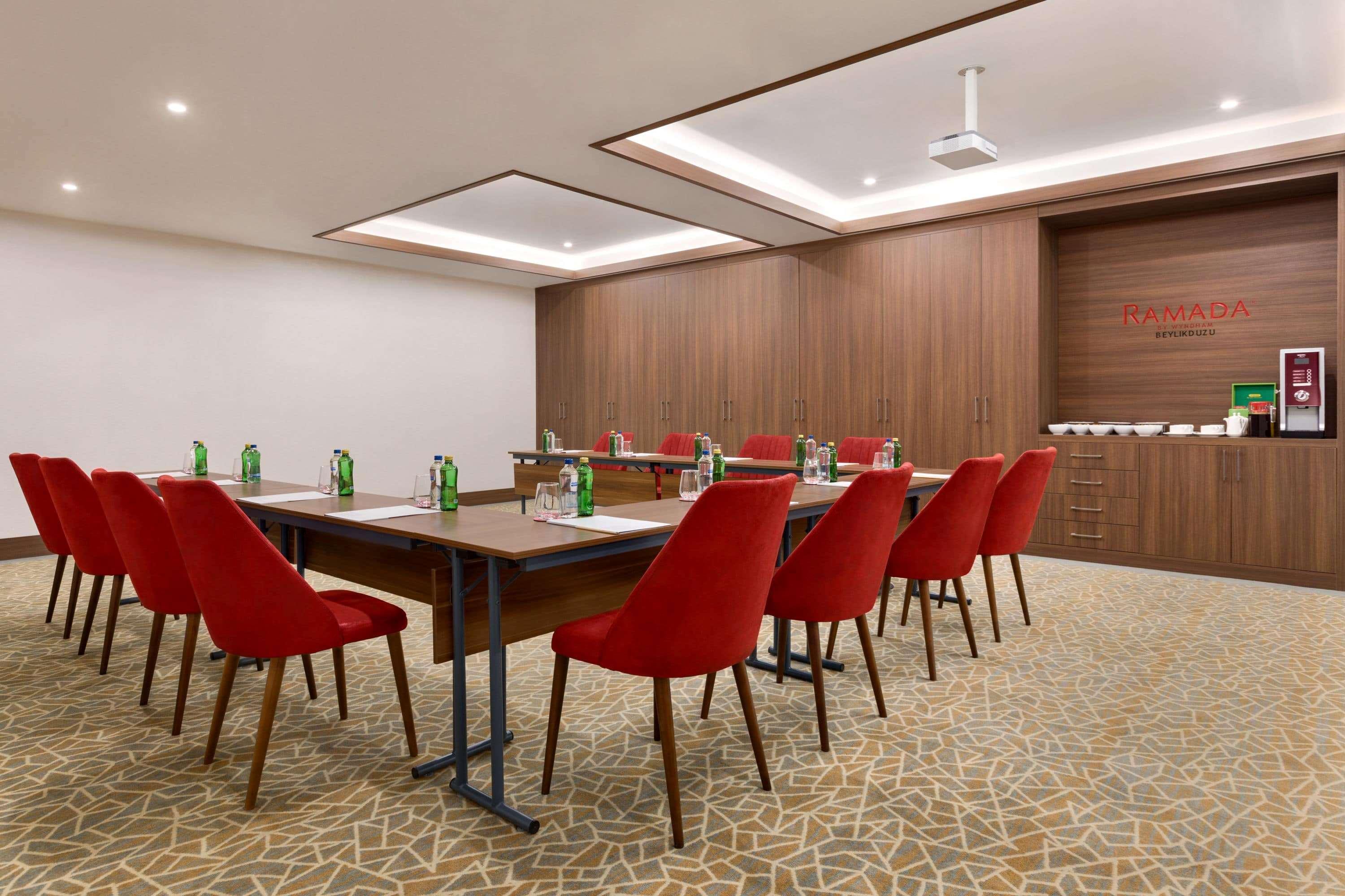 Ramada By Wyndham Beylikduzu Hotel Istanbul Exterior photo